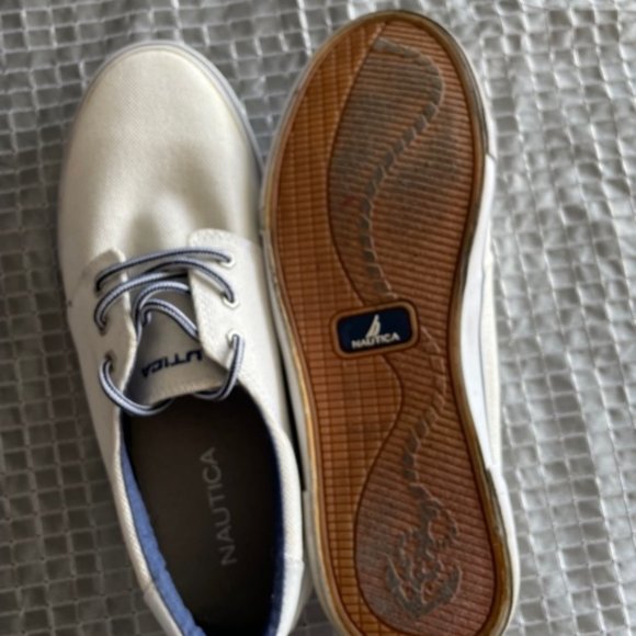NAUTICA men low cut sneakers size 9 - Picture 3 of 3